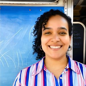 Meet your Posher, Carla